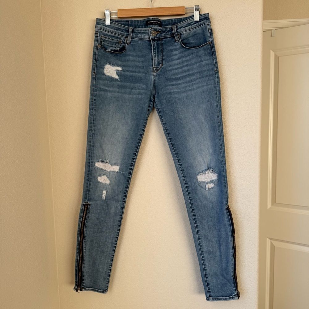 Cult of Individuality zen midrise Distressed Skinny Jeans Ankle Zip Detail 29